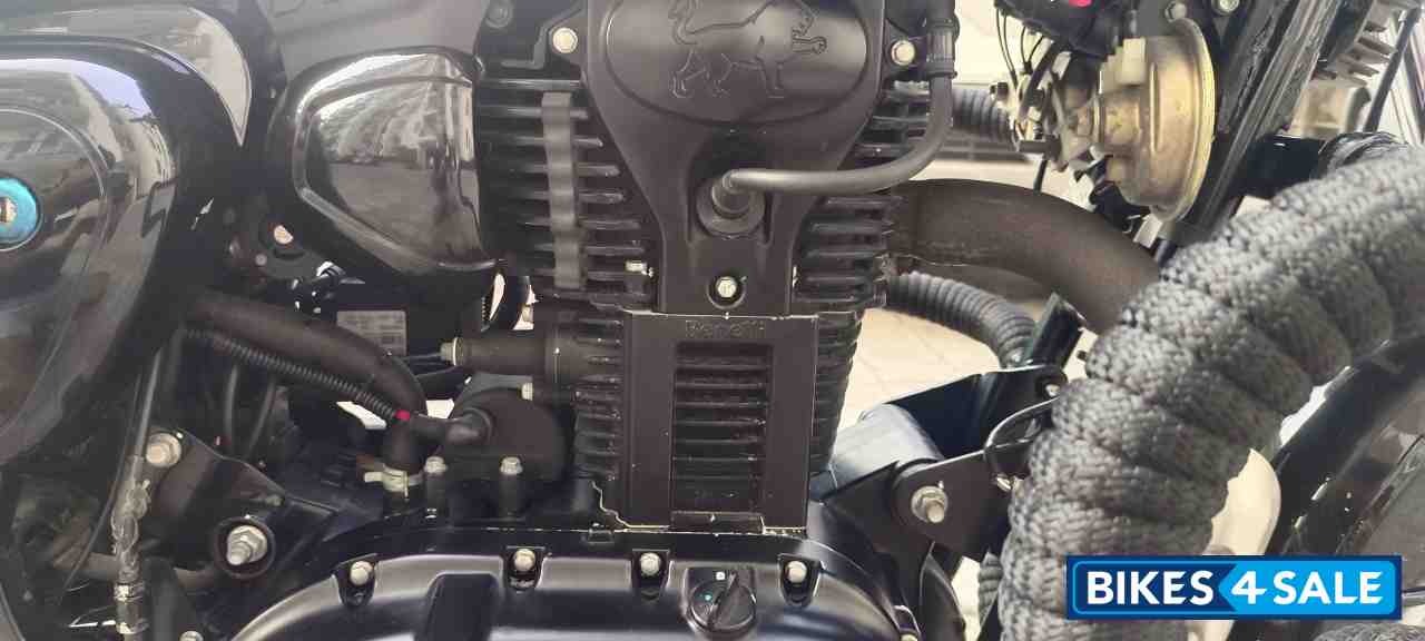 Black Benelli Imperiale 400