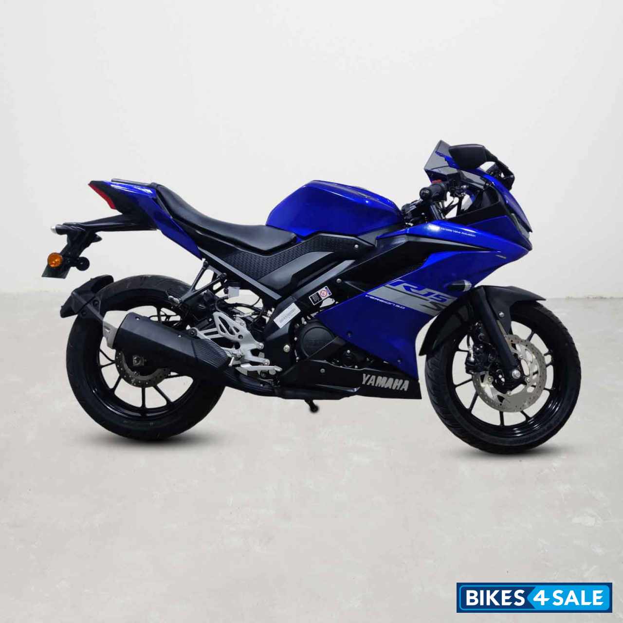 Yamaha YZF R15 S