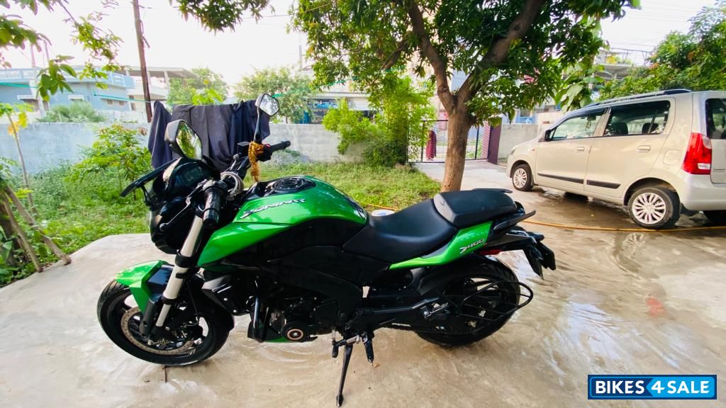 Green Bajaj Dominar 400 ABS BS6