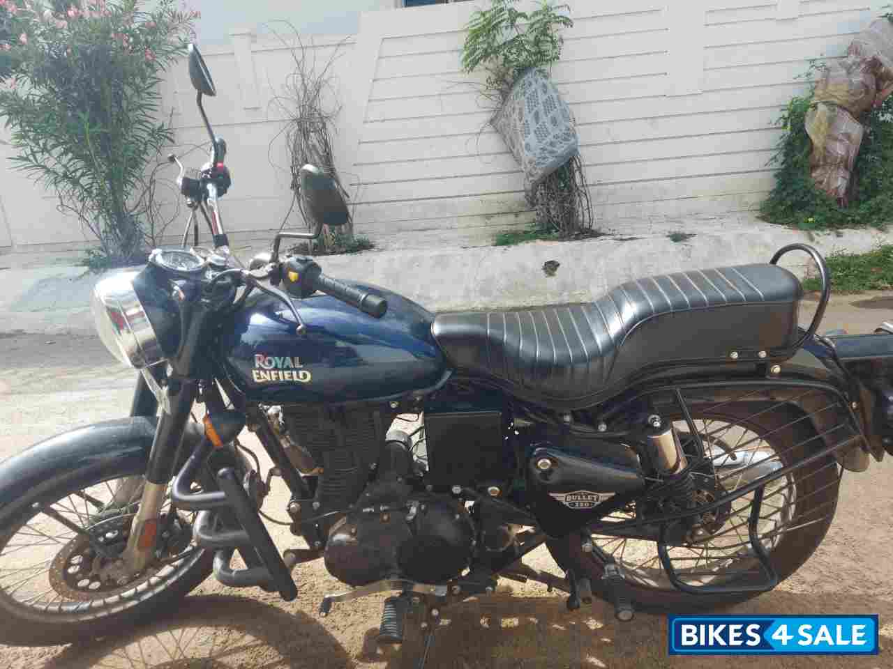 Royal Blue Royal Enfield Bullet 350 ES BS6