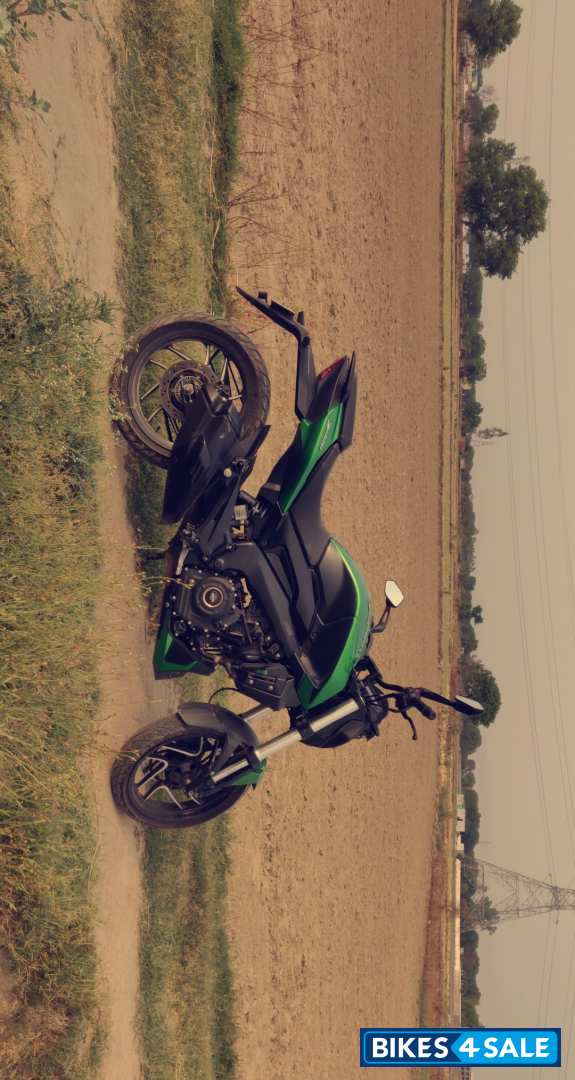 Bajaj Dominar 400 Disc