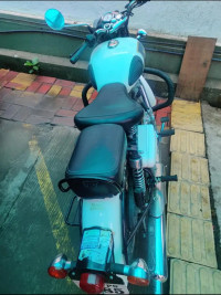 White Royal Enfield Bullet 350