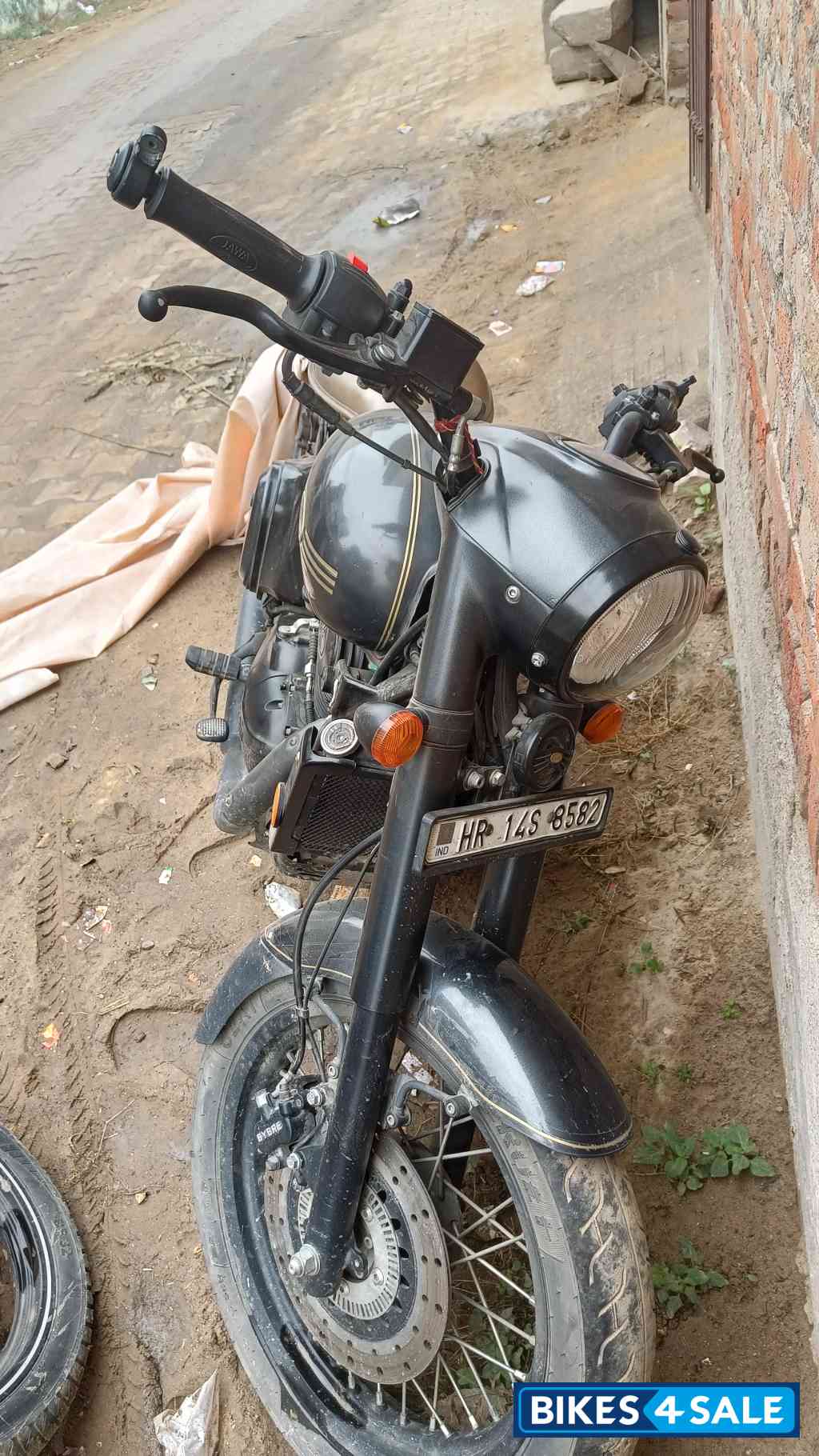 Green Jawa Perak BS6