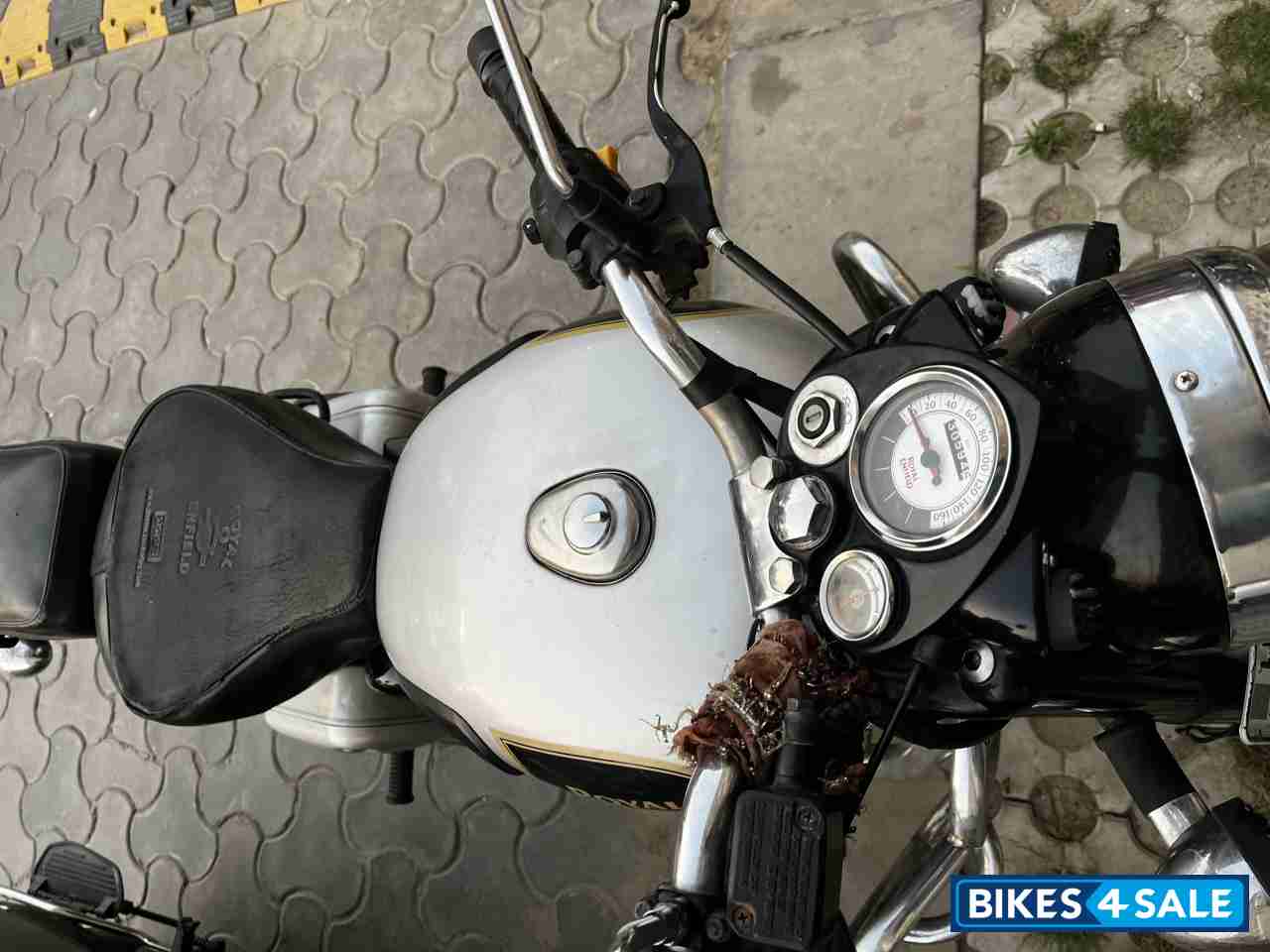 Silver Royal Enfield Classic 350