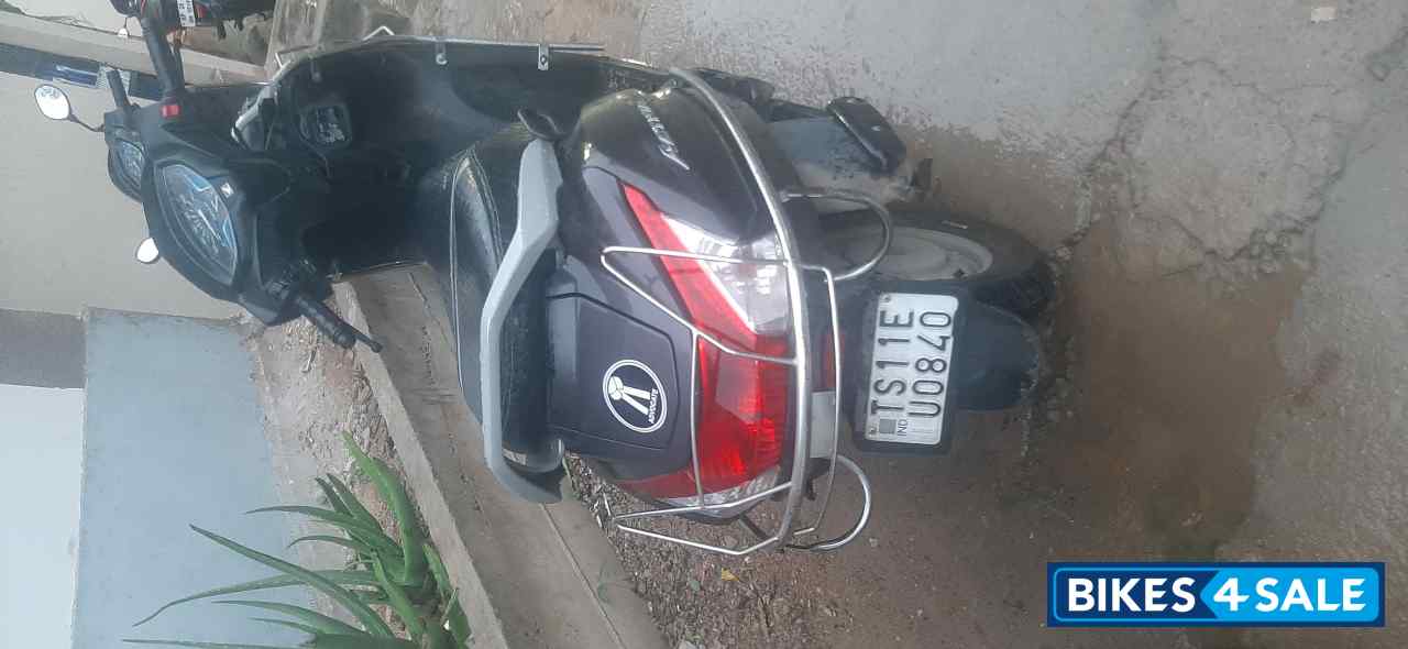 Gray Honda Activa 6G Dlx