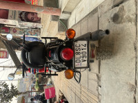 Royal Enfield Classic Stealth Black