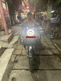 Royal Enfield Classic Stealth Black