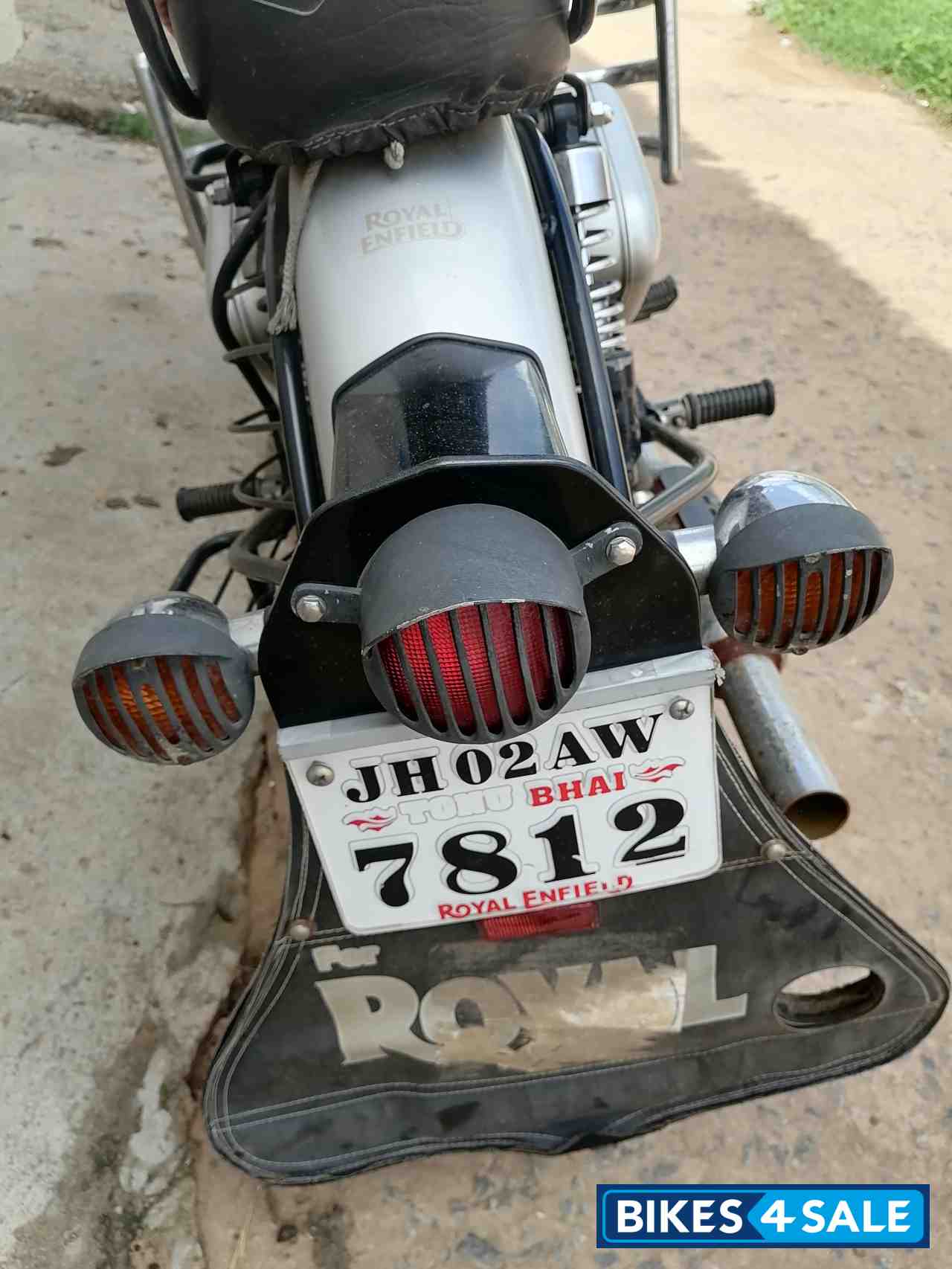 Silver Royal Enfield Classic 350