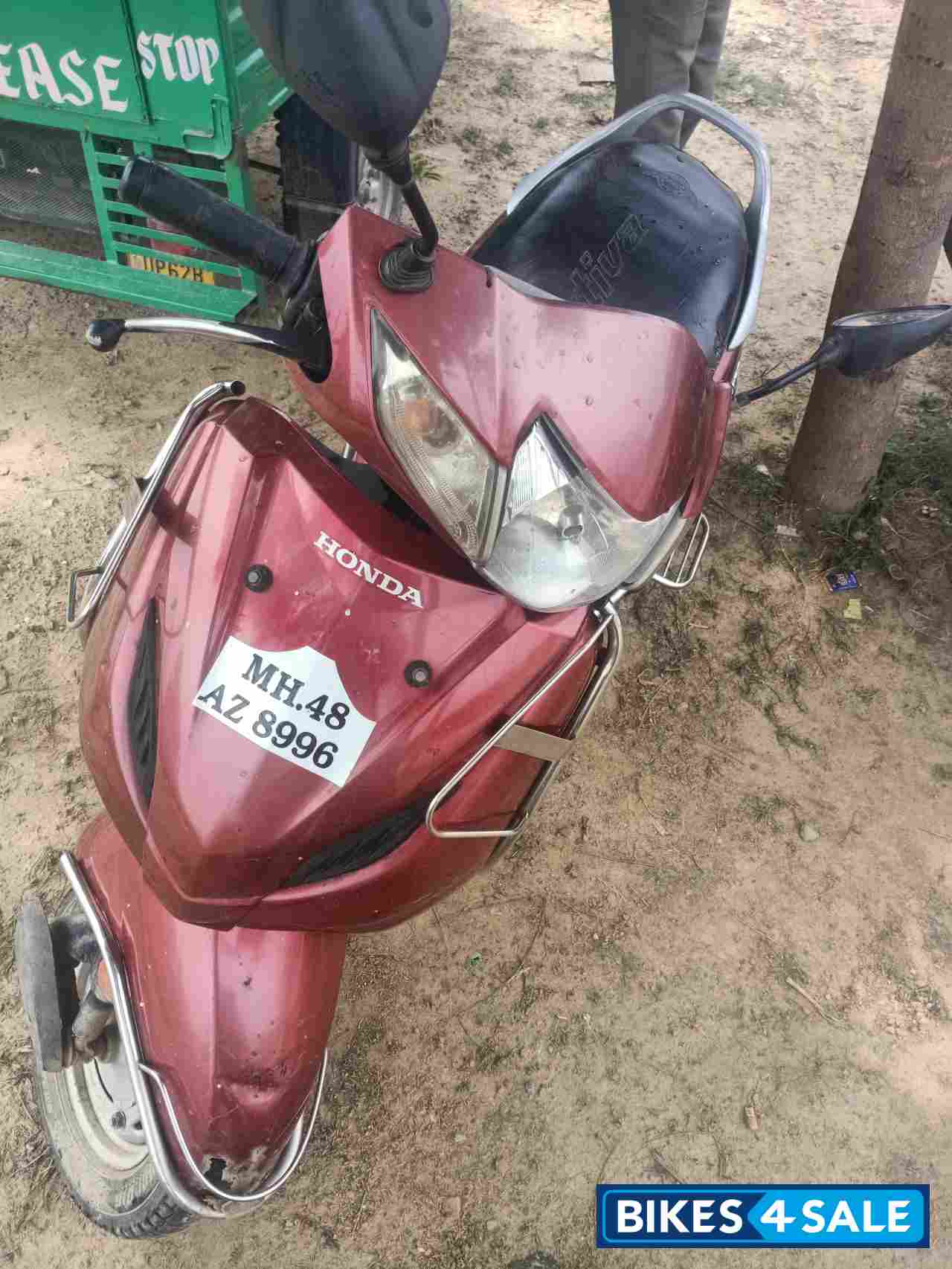Red Honda Activa 4G