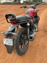 Red Monotone Honda CB350RS