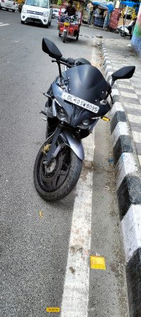 Bajaj Pulsar RS 200 ABS