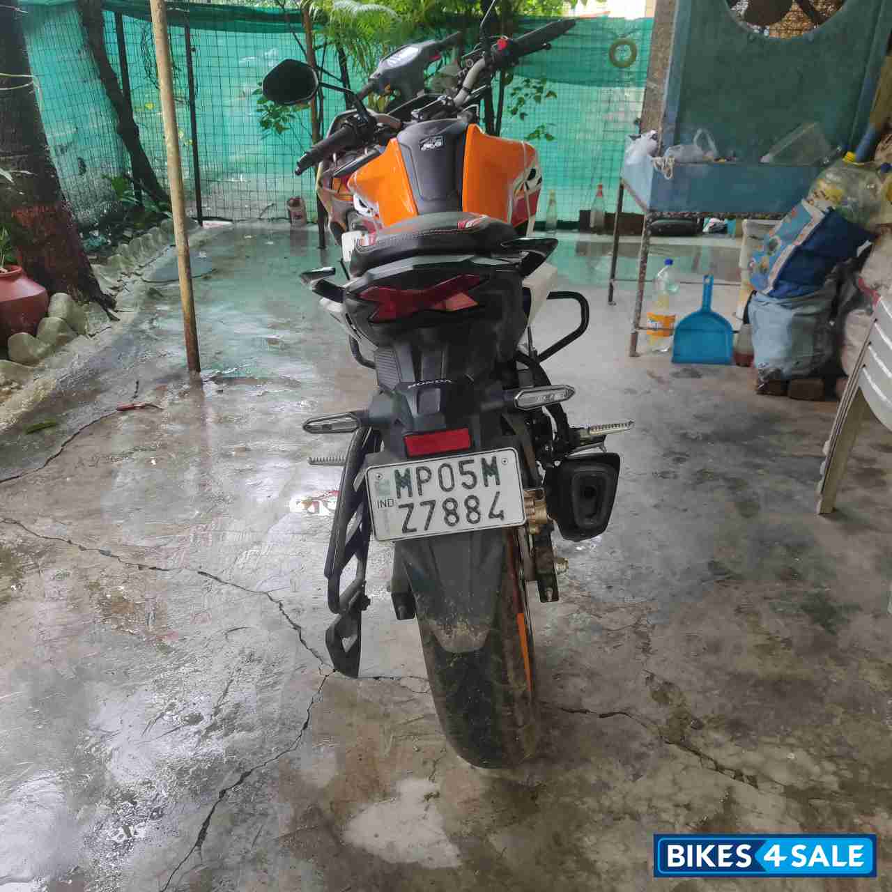 Honda Hornet 2.0 Repsol Edition