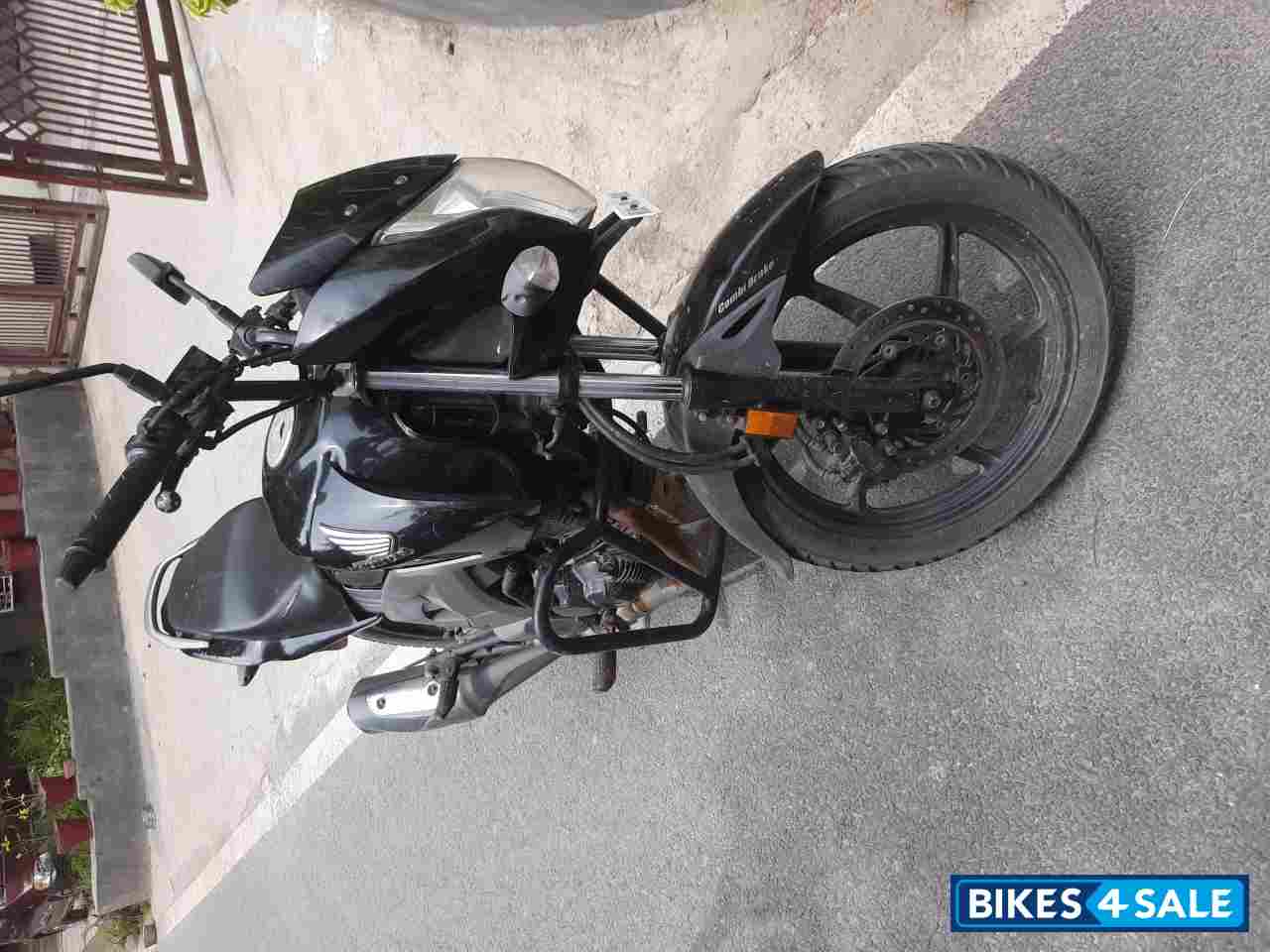 Black Honda CB Unicorn 160