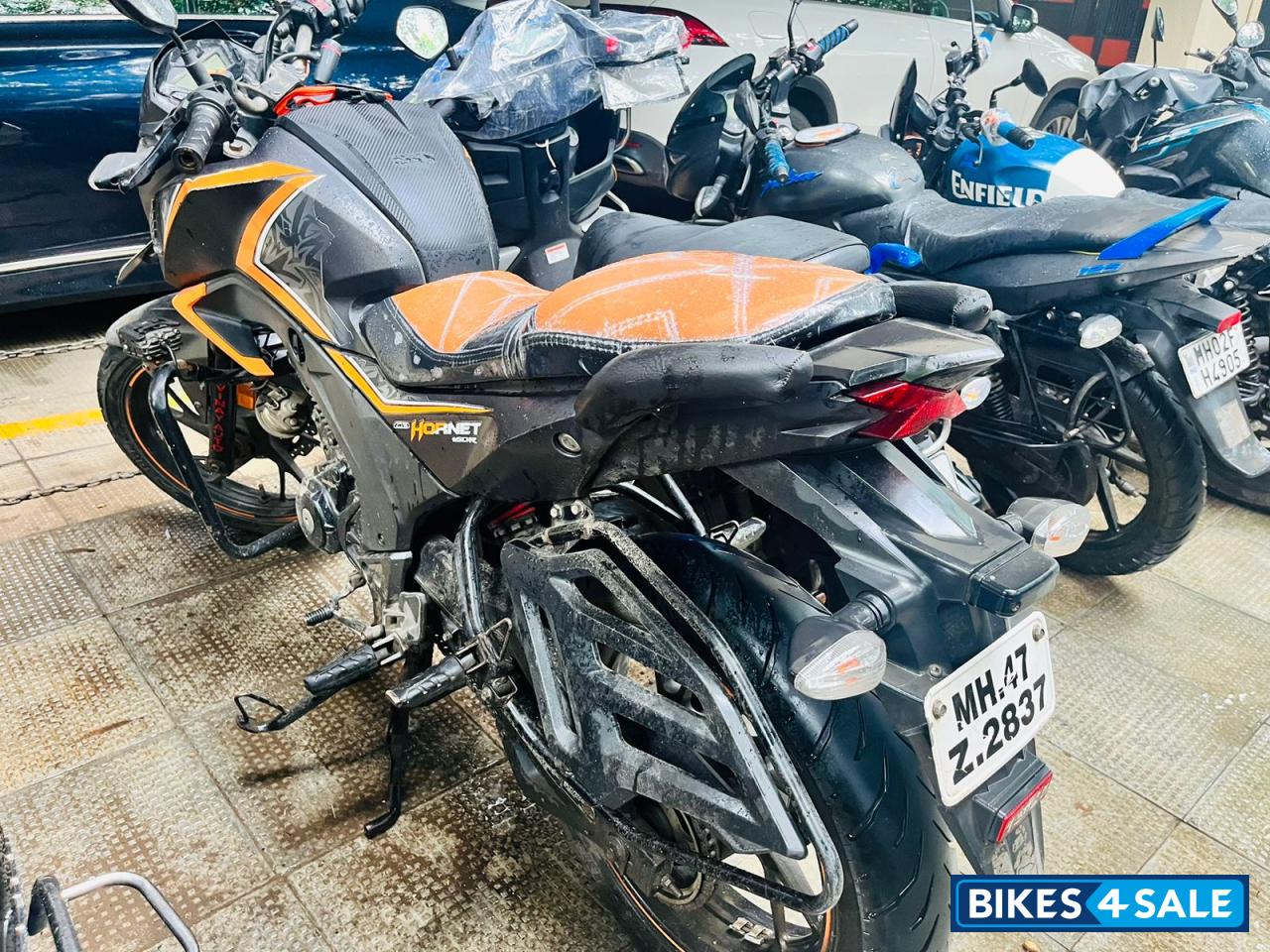 Honda CB Hornet 160R