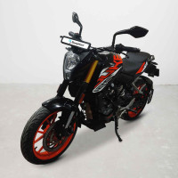 KTM Duke 125