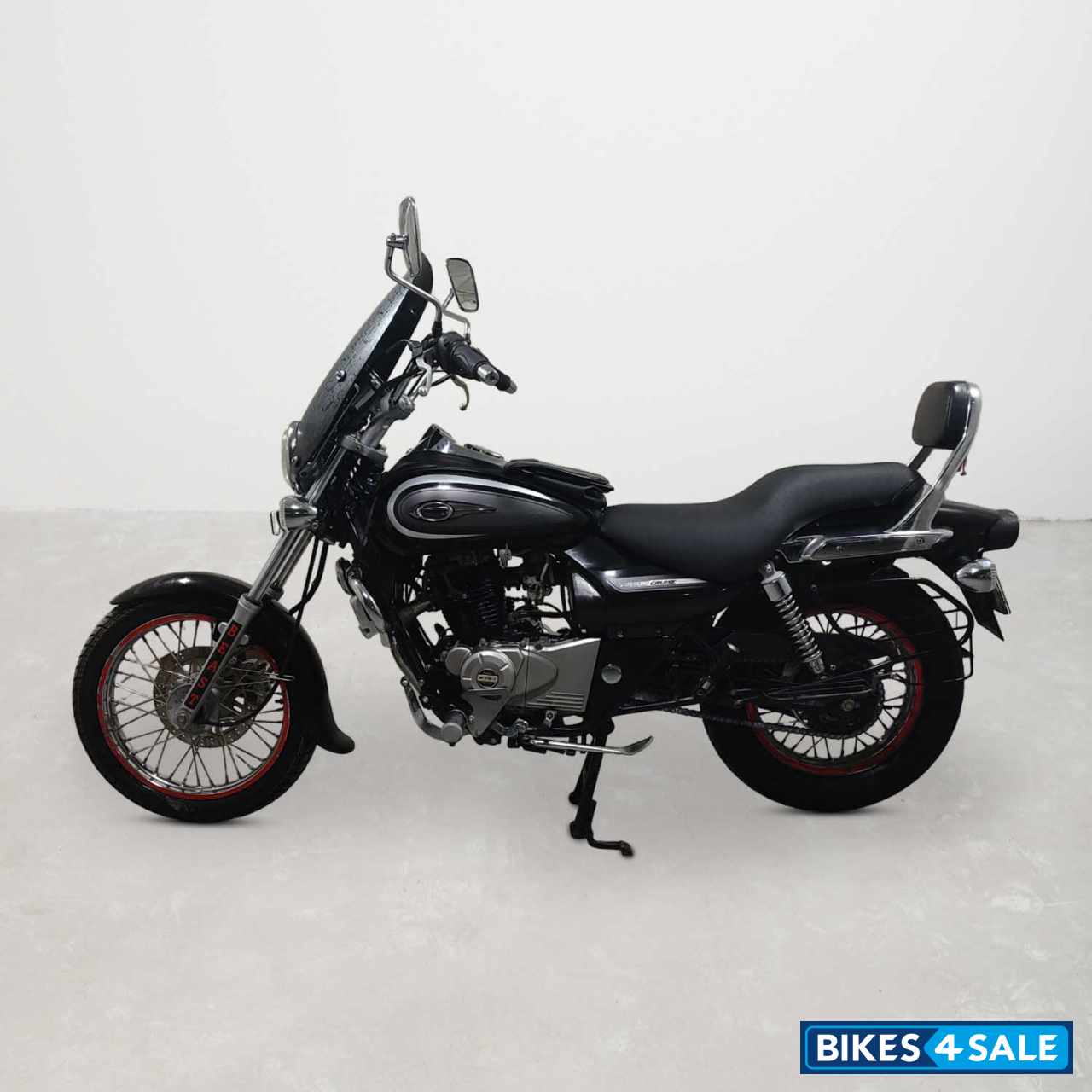 Bajaj Avenger Cruise 220