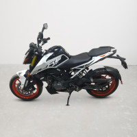 KTM Duke 200