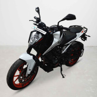 KTM Duke 200