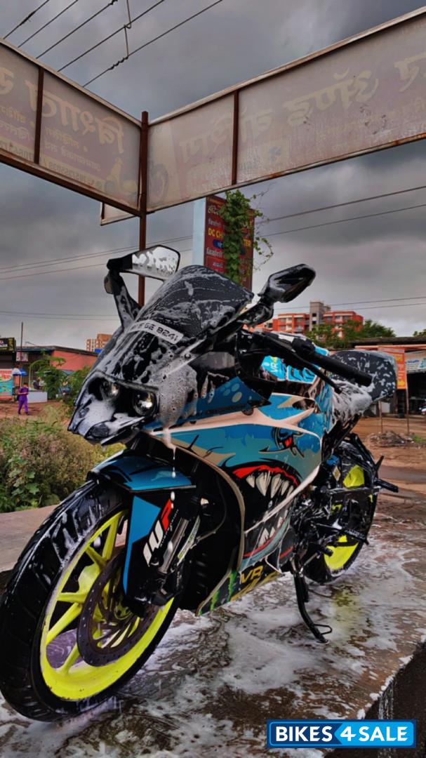 Original Color- White/orange KTM RC 200