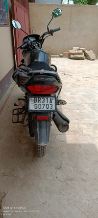 Bkack Yamaha Saluto 125