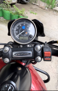 Cherry Red Bajaj Avenger Street 160 BS6