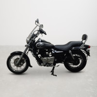 Bajaj Avenger 180 DTS-i