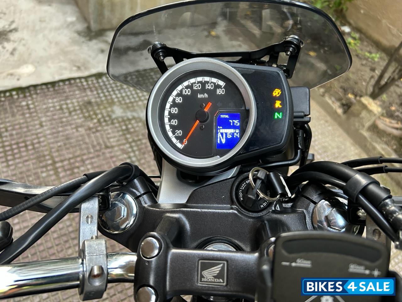 Honda 2023 CB350RS DLX Pro Dual Tone