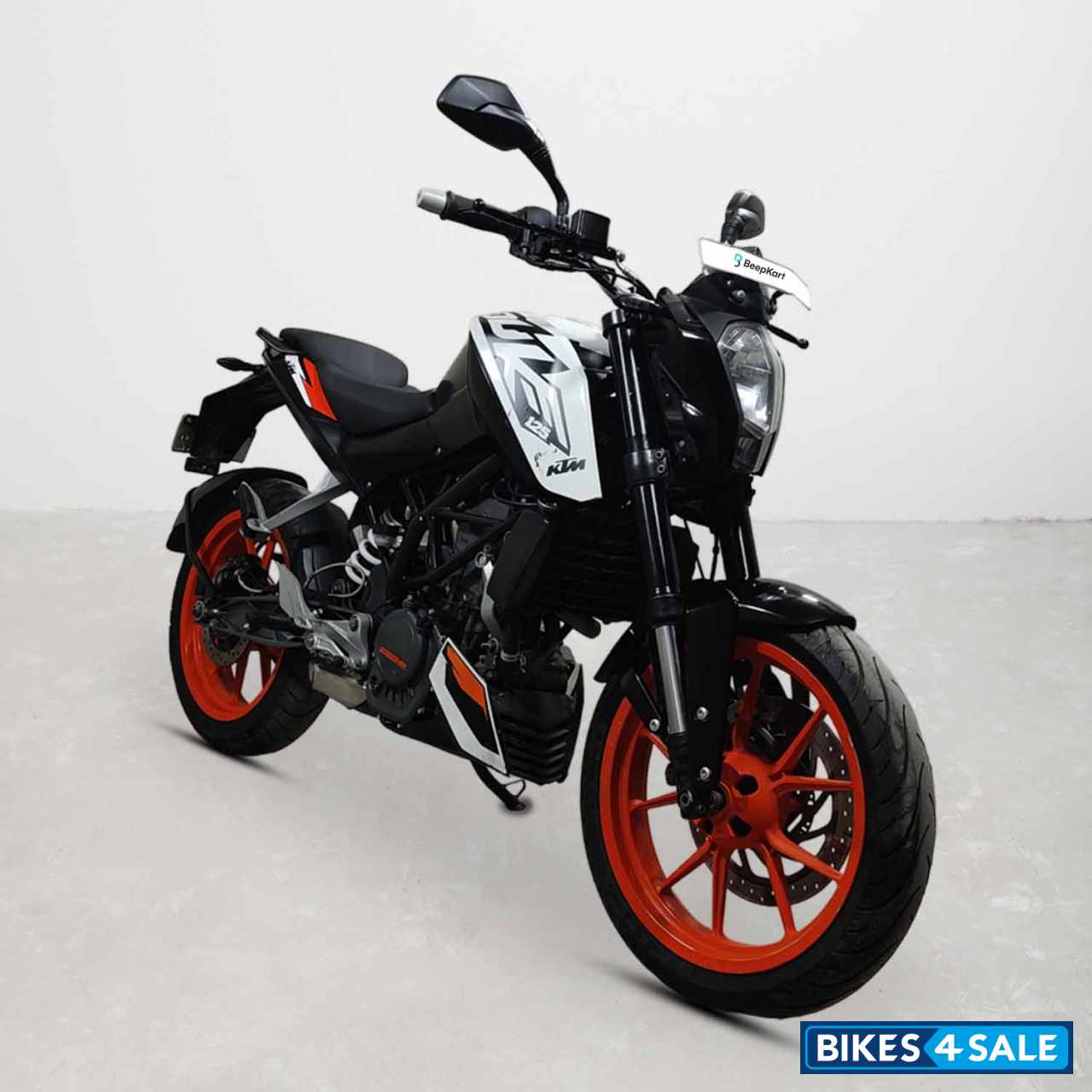 KTM Duke 125