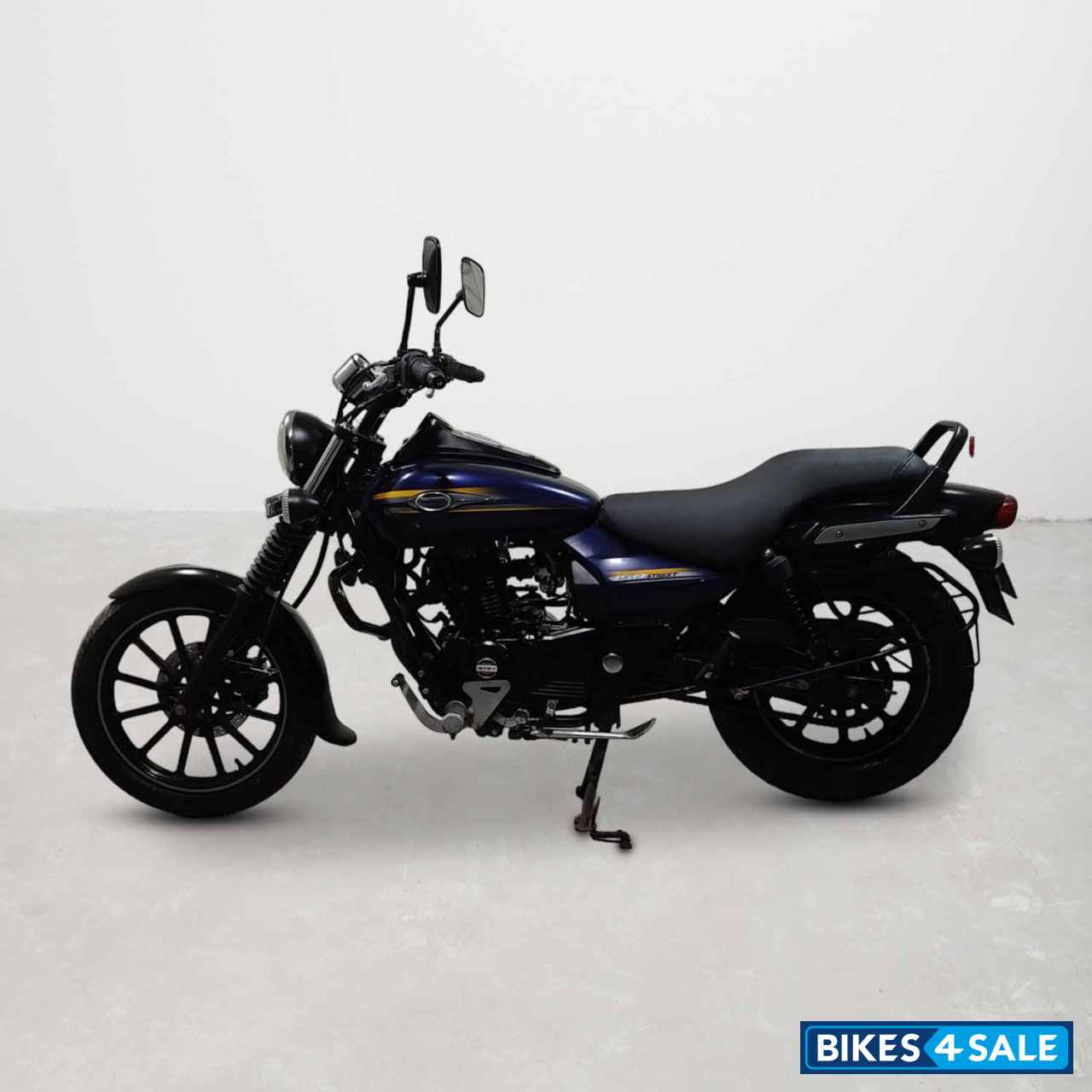 Bajaj Avenger Street 150