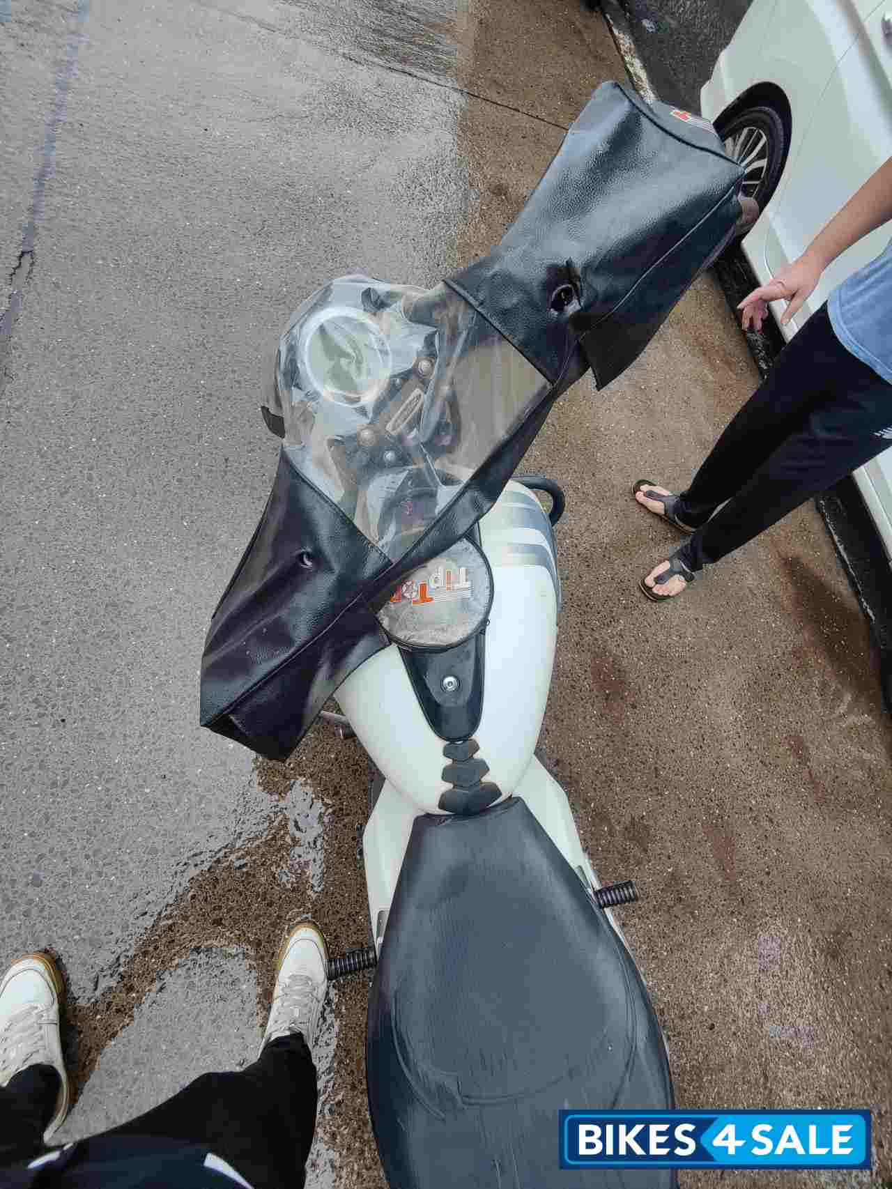 Bajaj Avenger Street 220