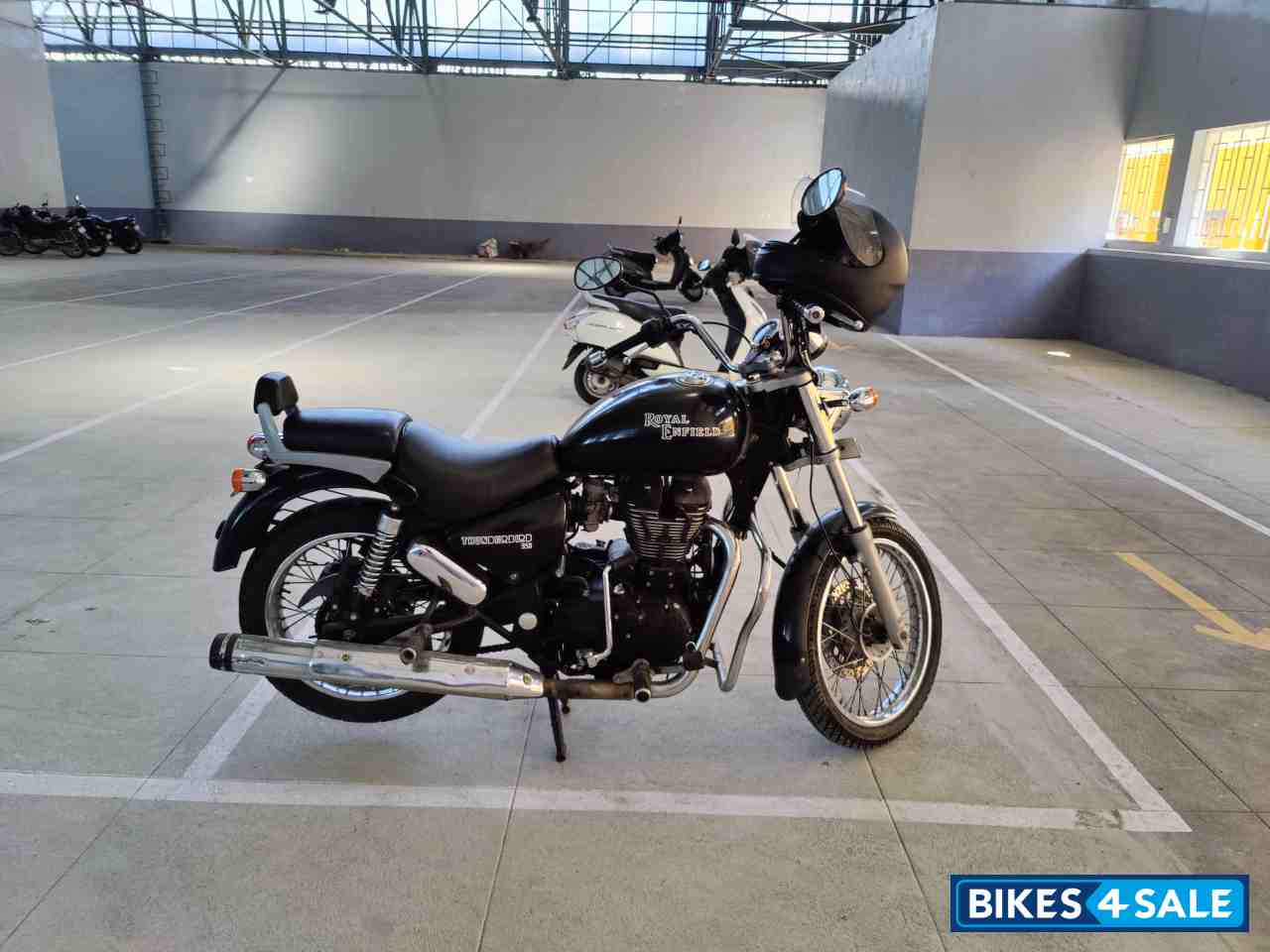 Royal Enfield Thunderbird 350