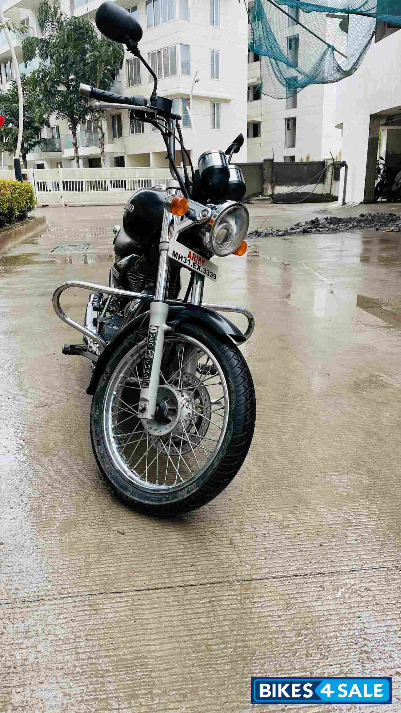 Royal Enfield Thunderbird 350 Royal Enfield Thunderbird 350