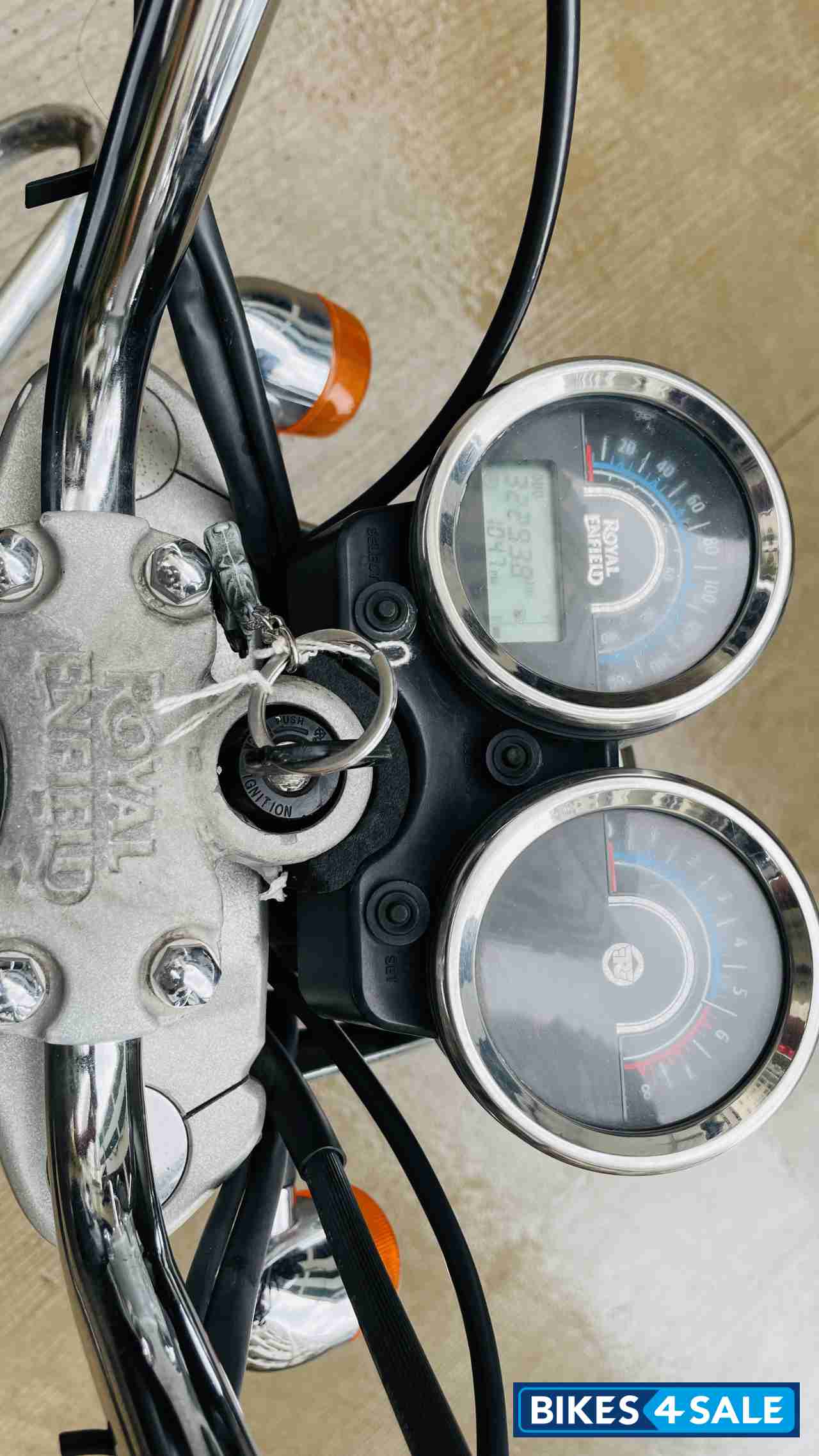 Royal Enfield Thunderbird 350 Royal Enfield Thunderbird 350