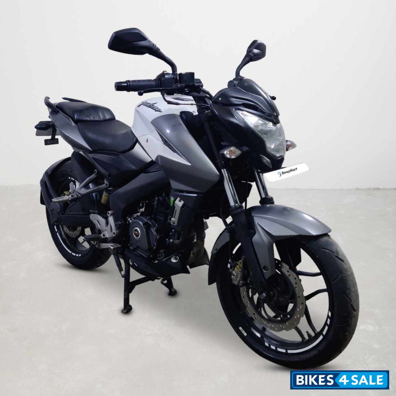 Bajaj Pulsar NS200