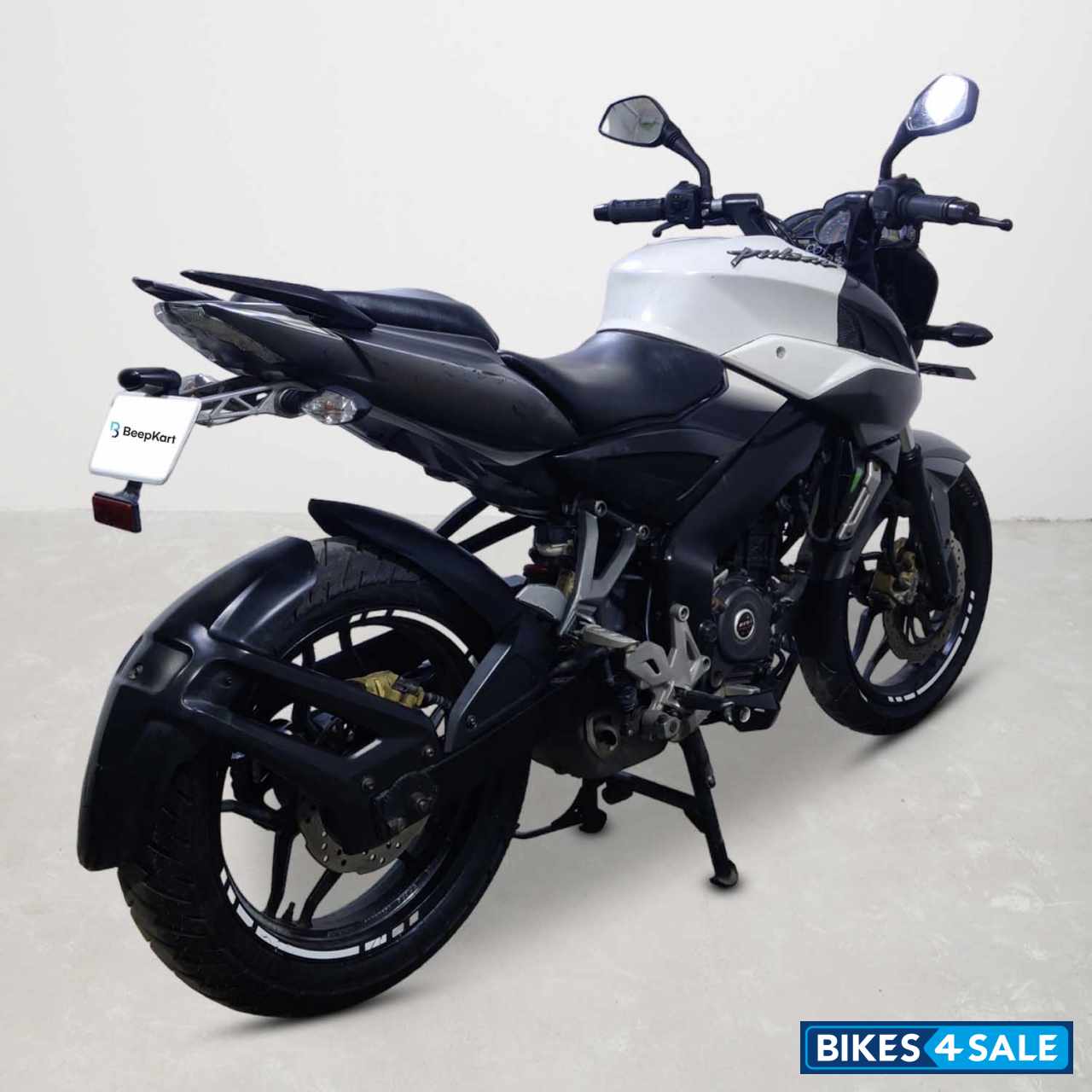 Bajaj Pulsar NS200
