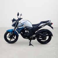 Yamaha FZ-S FI V2