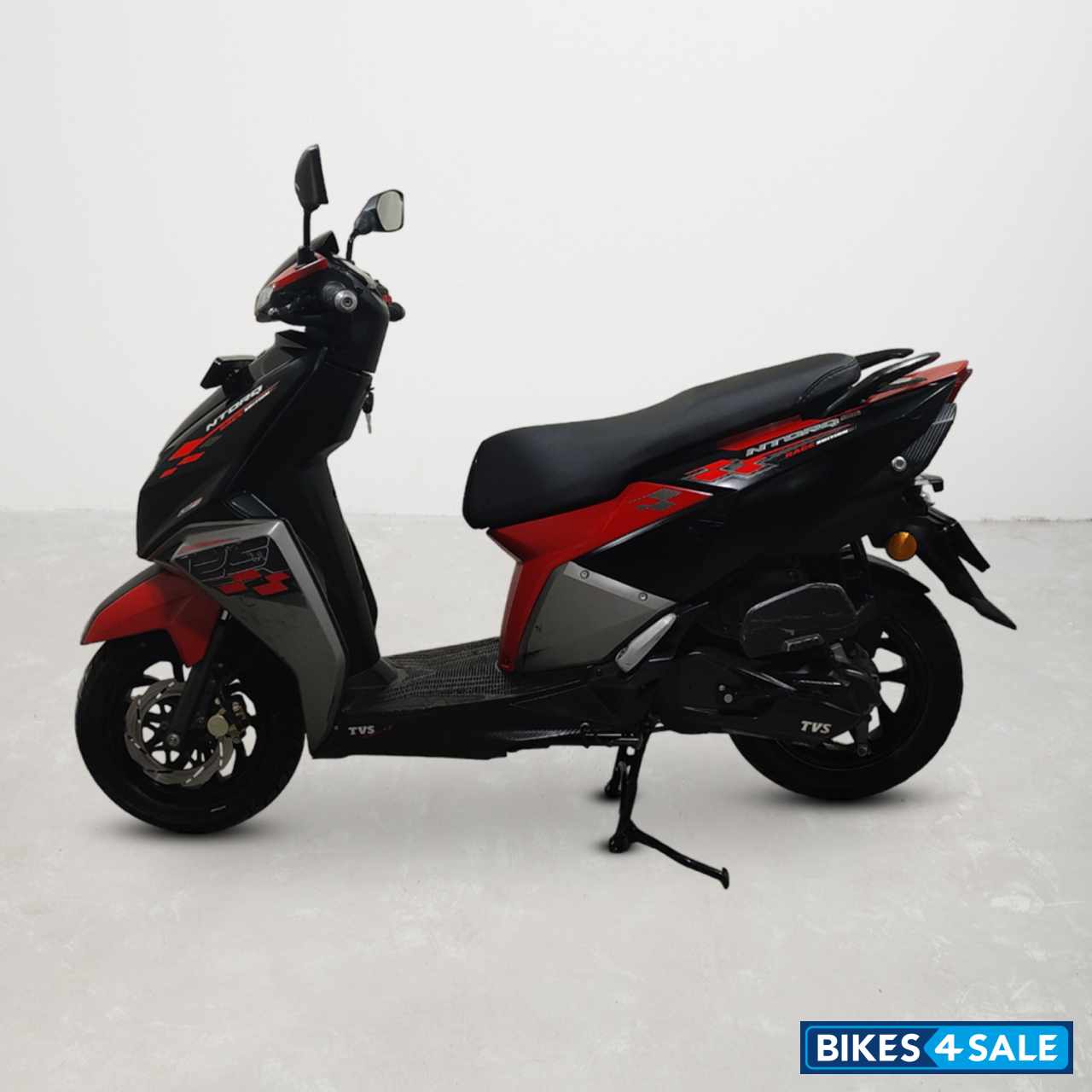 TVS NTORQ 125 Race Edition TVS NTORQ 125 Race Edition