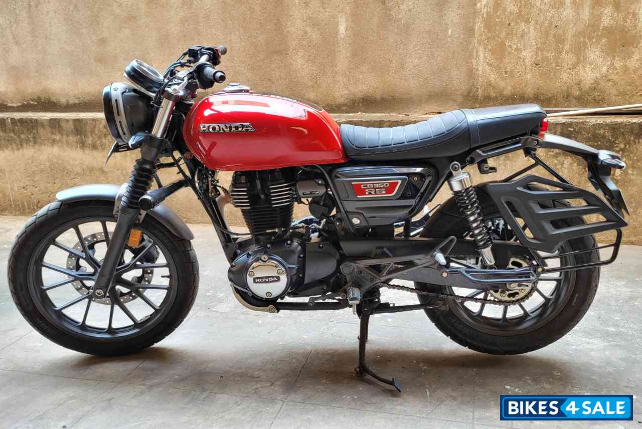 Red And Black Honda CB350RS