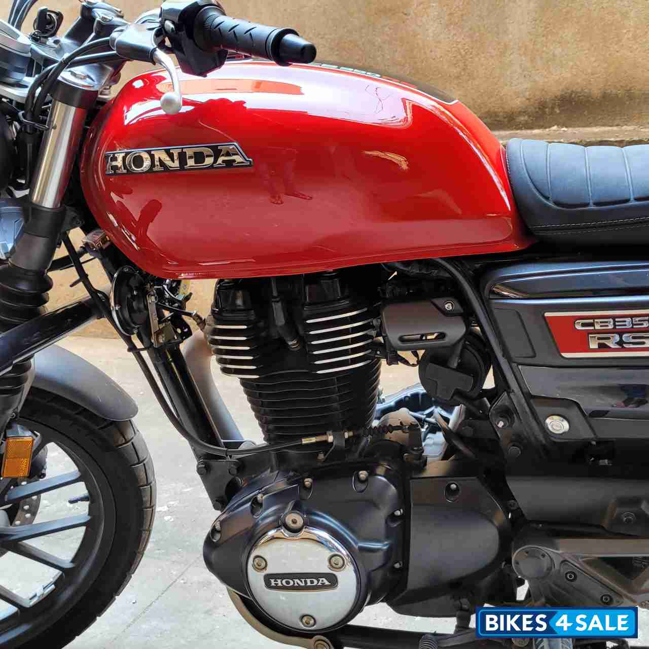 Red And Black Honda CB350RS