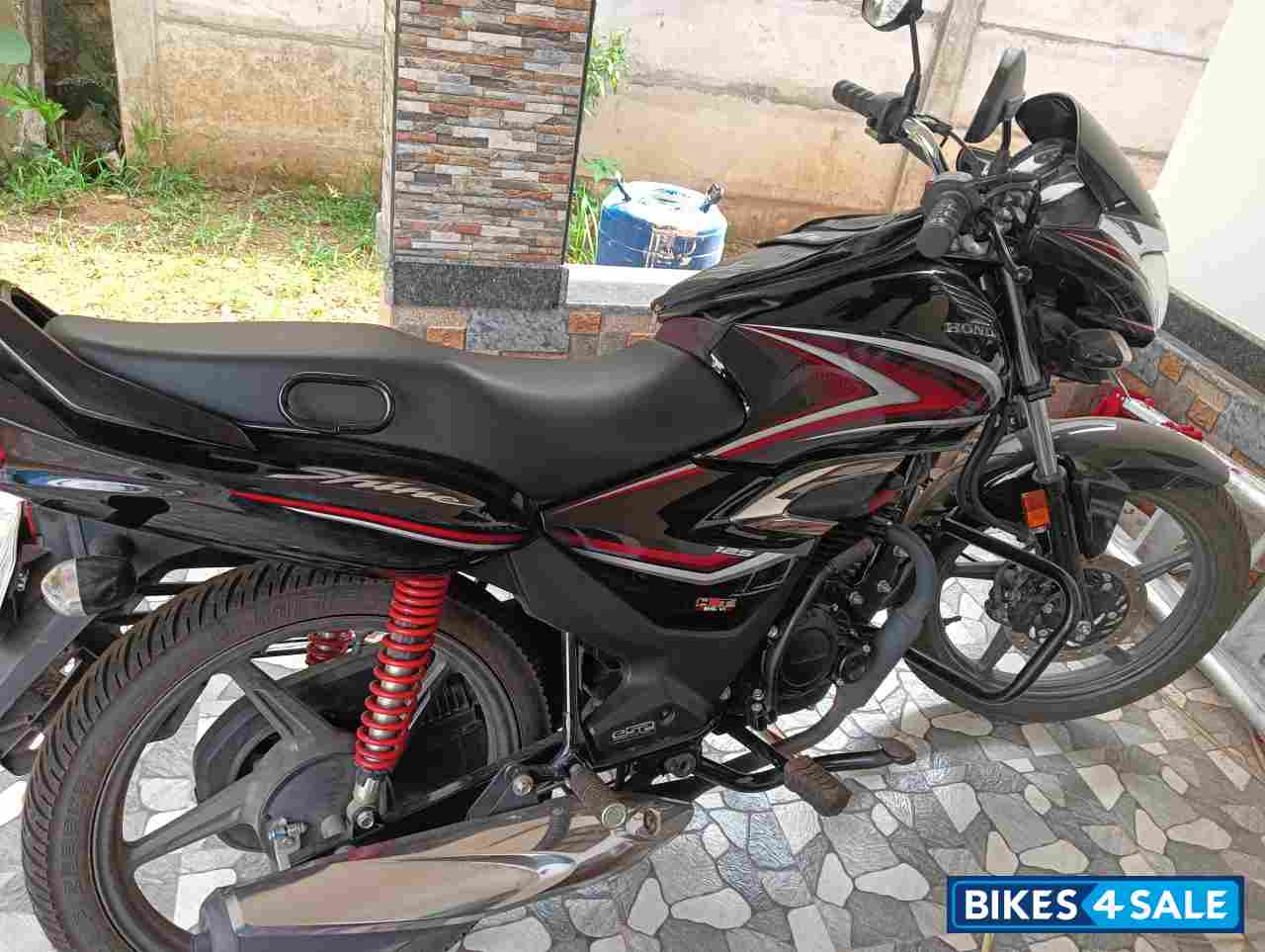 Honda Shine 125 Disc