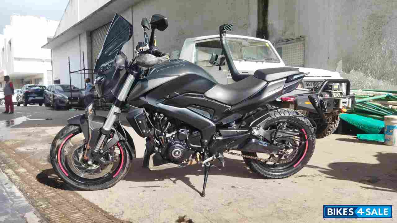 Bajaj Dominar 400 ABS BS6