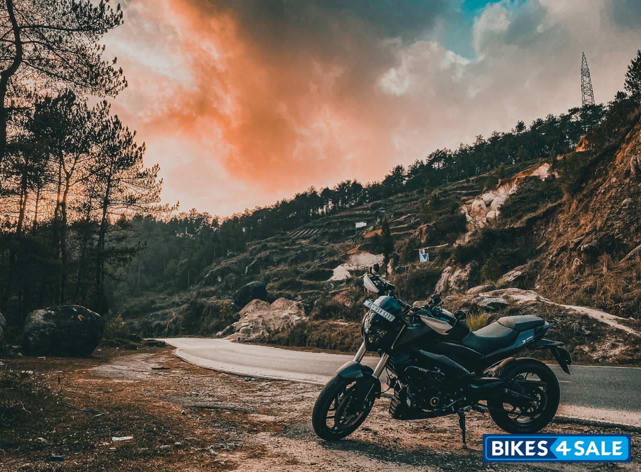 Bajaj Dominar 400 ABS BS6