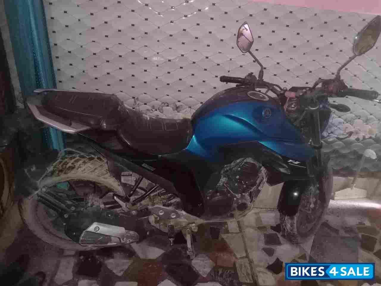 Matte Blue Yamaha FZ25