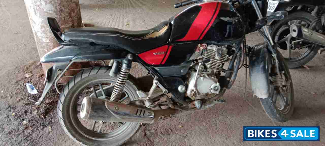Bajaj V15 Bajaj V15