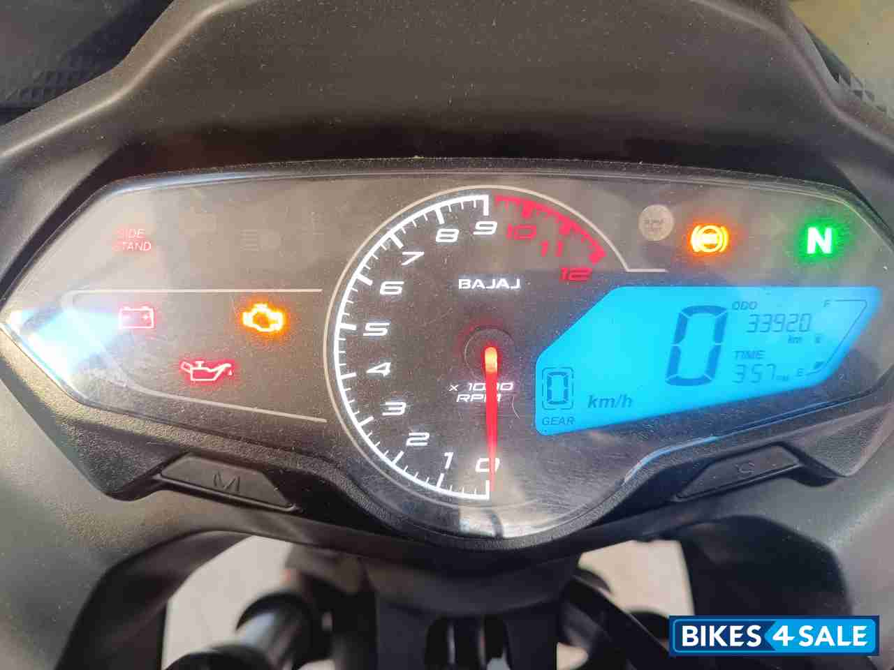 Gry Bajaj Pulsar F250