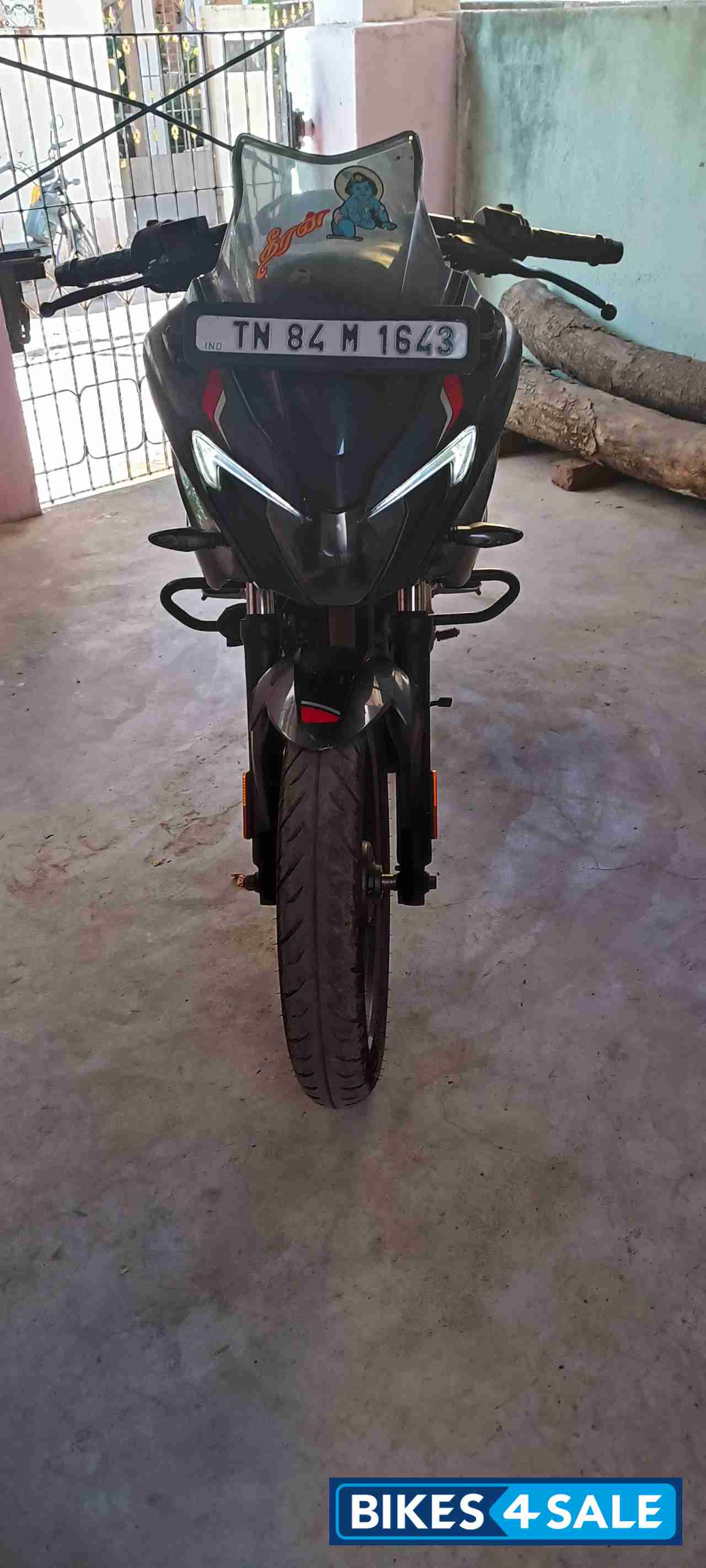 Gry Bajaj Pulsar F250