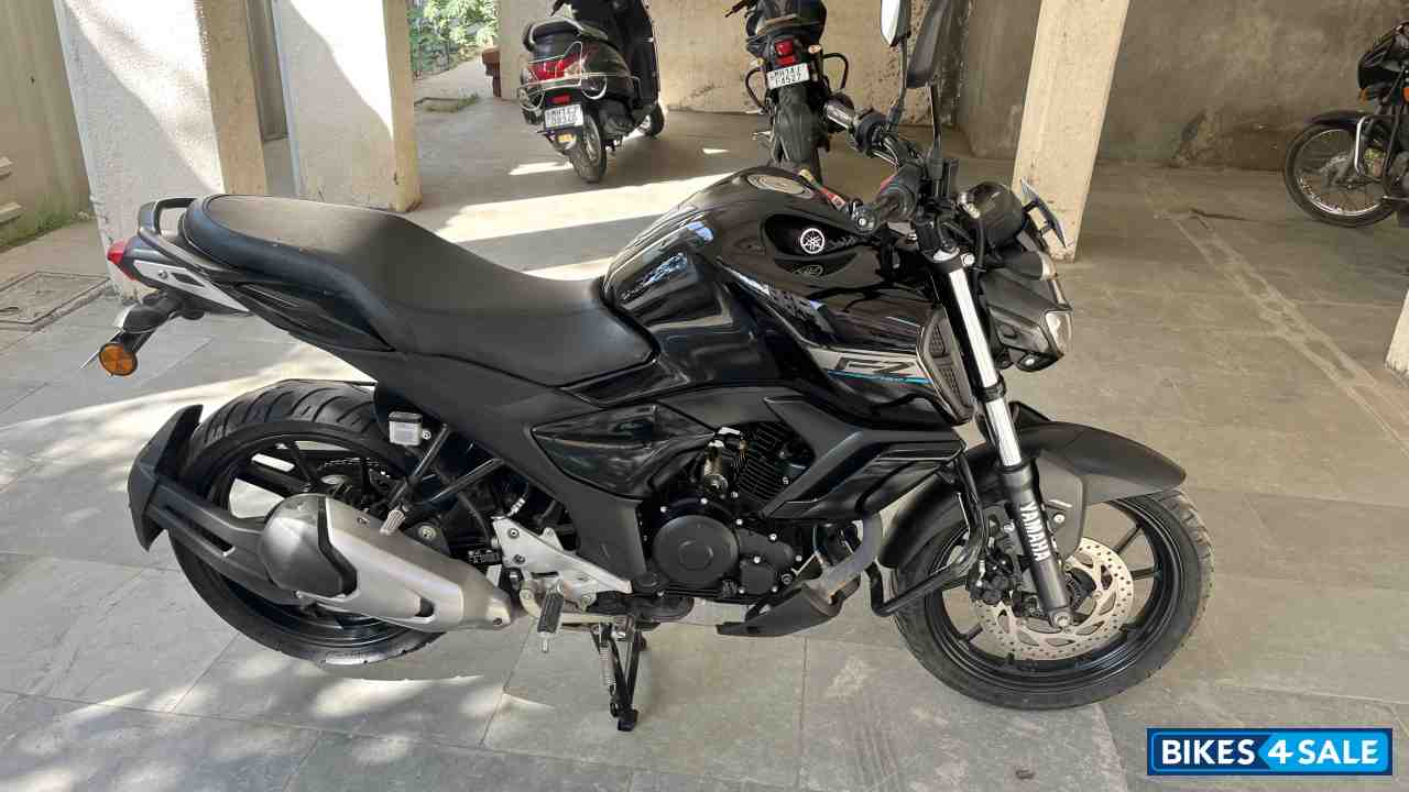 Yamaha FZ FI V3 BS6