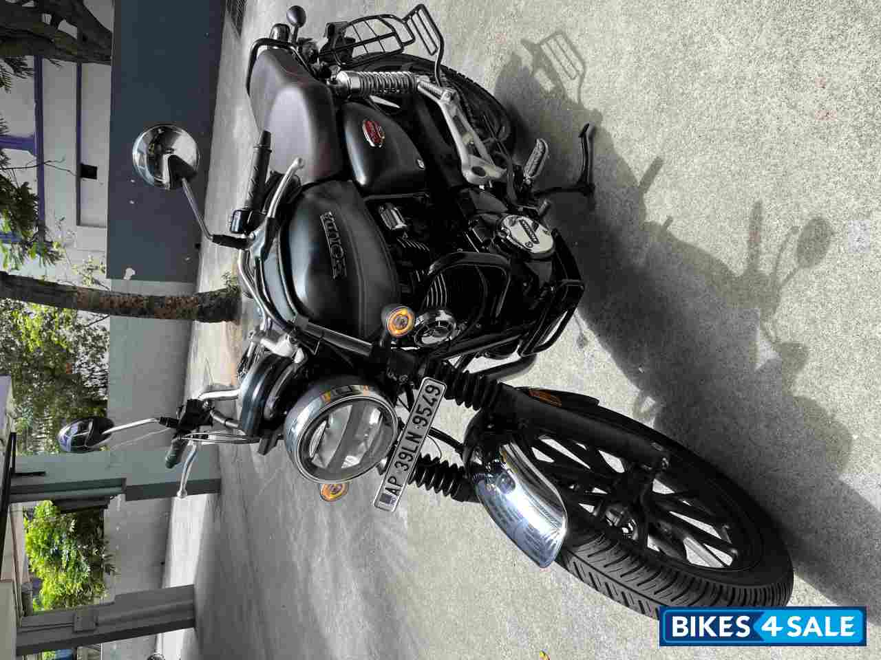 Grey Honda Hness CB350 DLX Pro