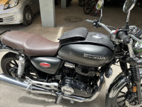 Grey Honda Hness CB350 DLX Pro