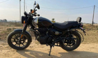 Rebel Black Royal Enfield Hunter 350 Metro